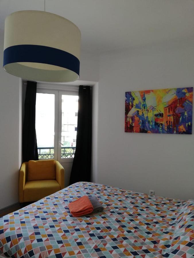 Bed&Shower Moscavide -Self Check-In Buitenkant foto