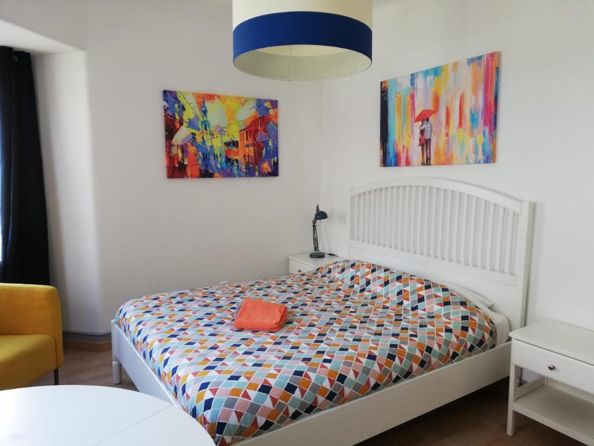 Bed&Shower Moscavide -Self Check-In Buitenkant foto
