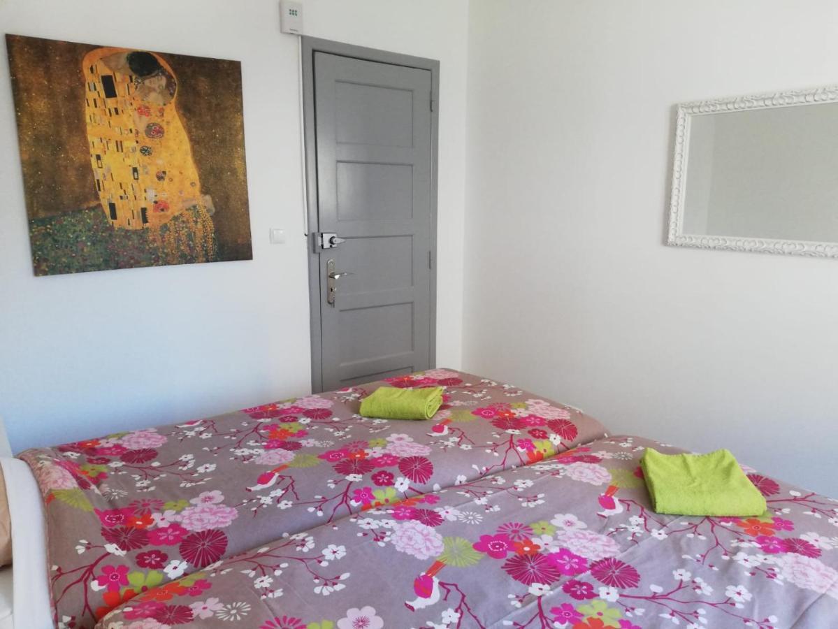 Bed&Shower Moscavide -Self Check-In Buitenkant foto