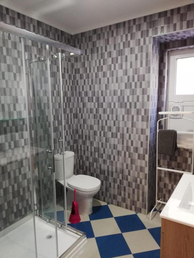 Bed&Shower Moscavide -Self Check-In Buitenkant foto